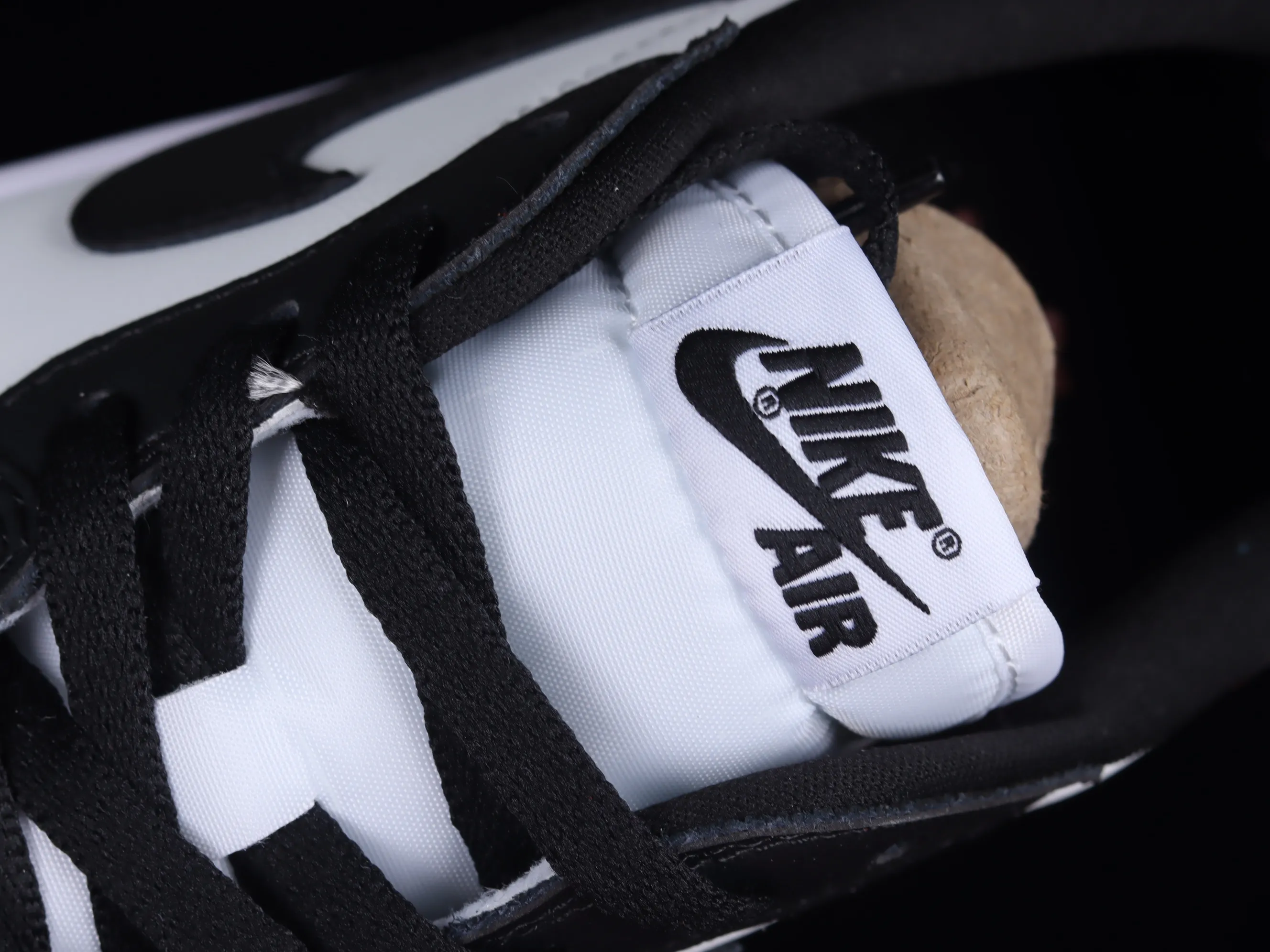All categories Air Jordan Jordan series basketball shoes Air Jordan 1 Low Z version Air Jordan 1 Low AJ1 Joe 1 new black toe cultural and leisure sports sneakers CZ0790-106